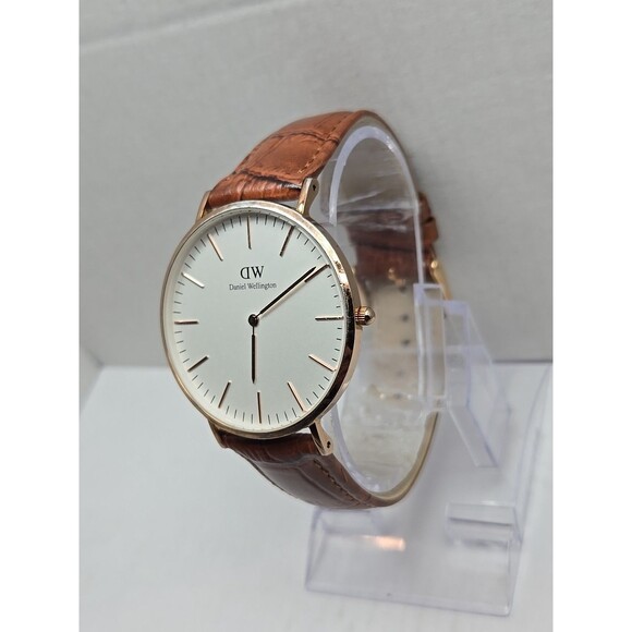 Daniel Wellington Classic 41mm Rose Gold Leather Quartz Watch New Battery Slim - Picture 2 of 13